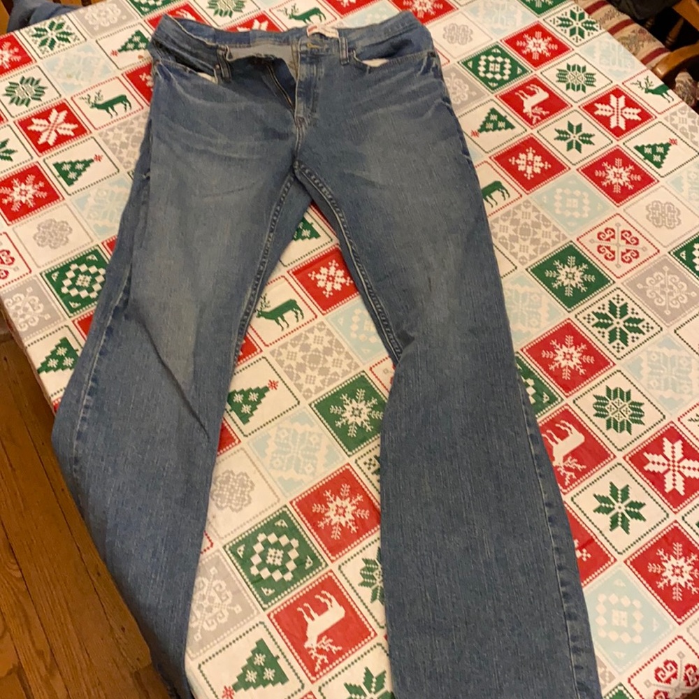 Jeans